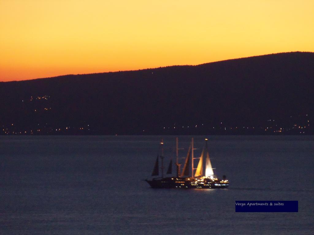 Verga Apartments & Suites Kalamata Luaran gambar