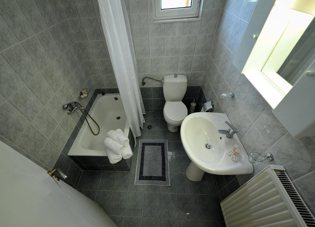 Verga Apartments & Suites Kalamata Luaran gambar